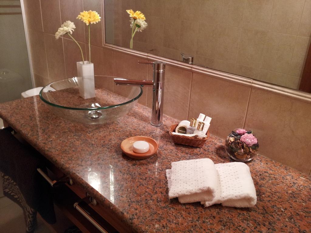 Villa Floreal Hotel Boutique Asuncion Oda fotoğraf